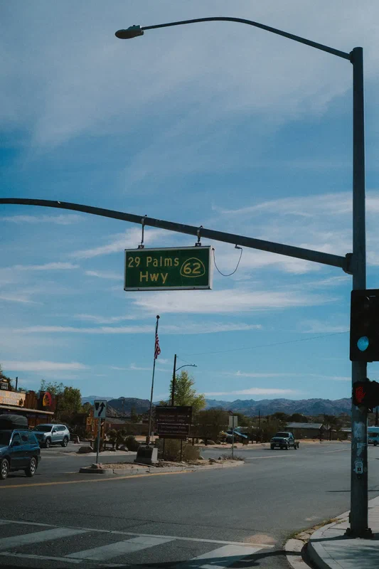 Panneau de la Highway 62 à Twentynine Palms